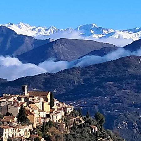 L'Antre Deux Pierres, Romantisme, Jacuzzi Exterieur, Plateau Dinatoire Bouyon 외부 사진